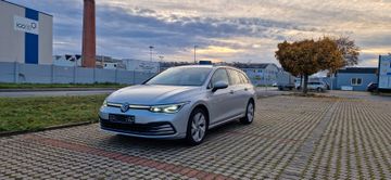 Volkswagen Golf - 10