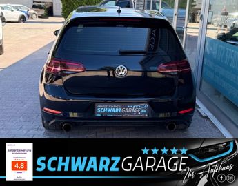Volkswagen Golf - 6