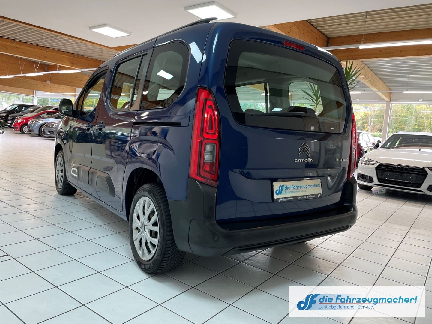 Fahrzeugabbildung Citroën Berlingo Feel M Mehrzonenklima DAB SHZ Spurhalte