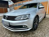 Volkswagen VW Jetta 2.0 TDI DSG TÜV 02.2027 - gebrauchte VW Jetta aus dem Jahr 2014