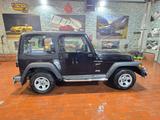 Jeep Wrangler Sport 2.5 Sport - Jeep Oldtimer
