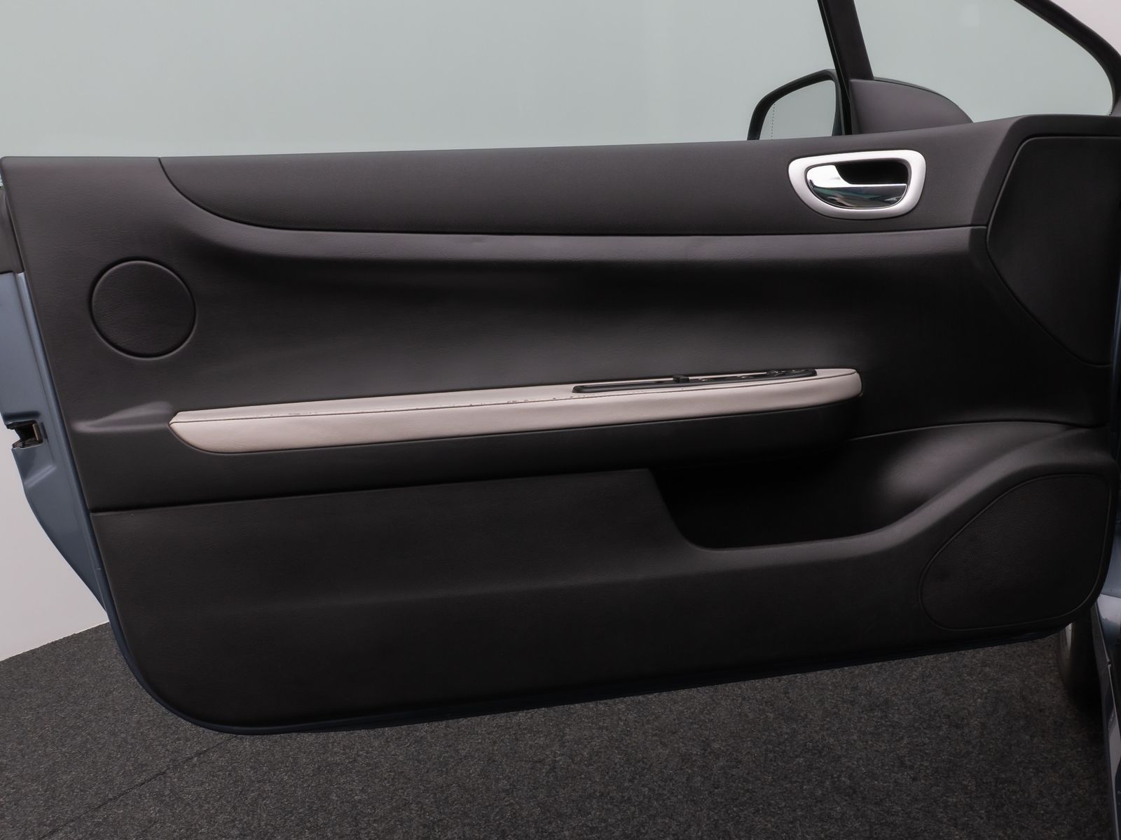 Fahrzeugabbildung Peugeot 307 CC Tendance 135 Sitzhzg PDC Klimaaut. Sport