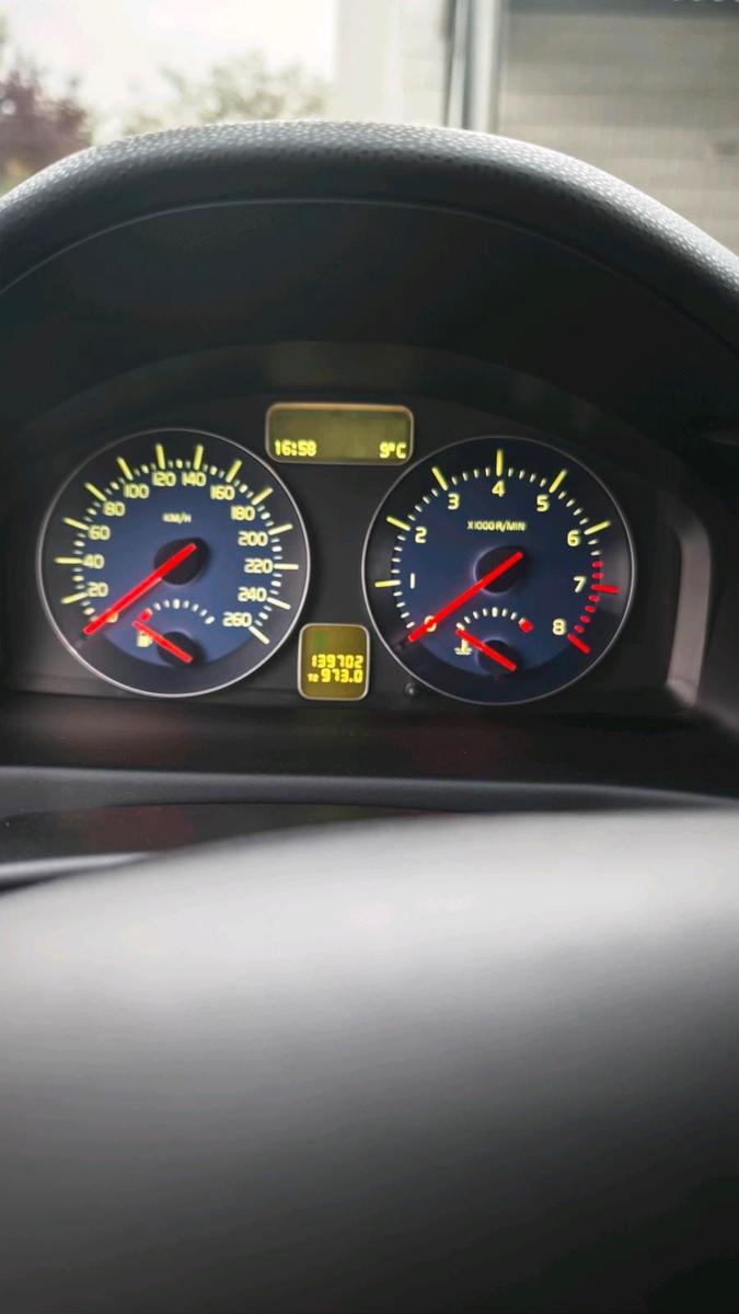 Volvo V50 2009 — photo 9