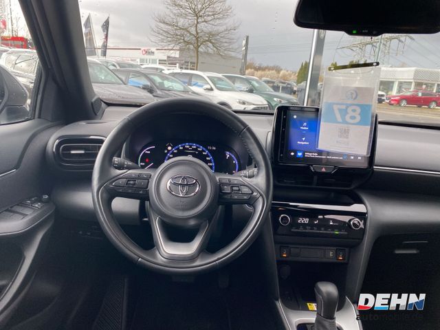 Toyota Yaris Cross 1.5 Hybrid Team Deutsch.Safety Cargo