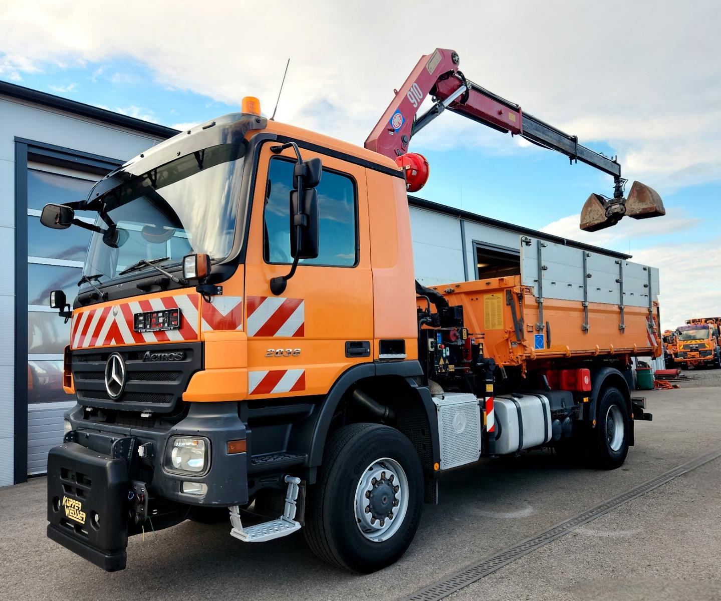 Mercedes-Benz Actros 2036 4x4 HMF 910 Kran Funk Euro5