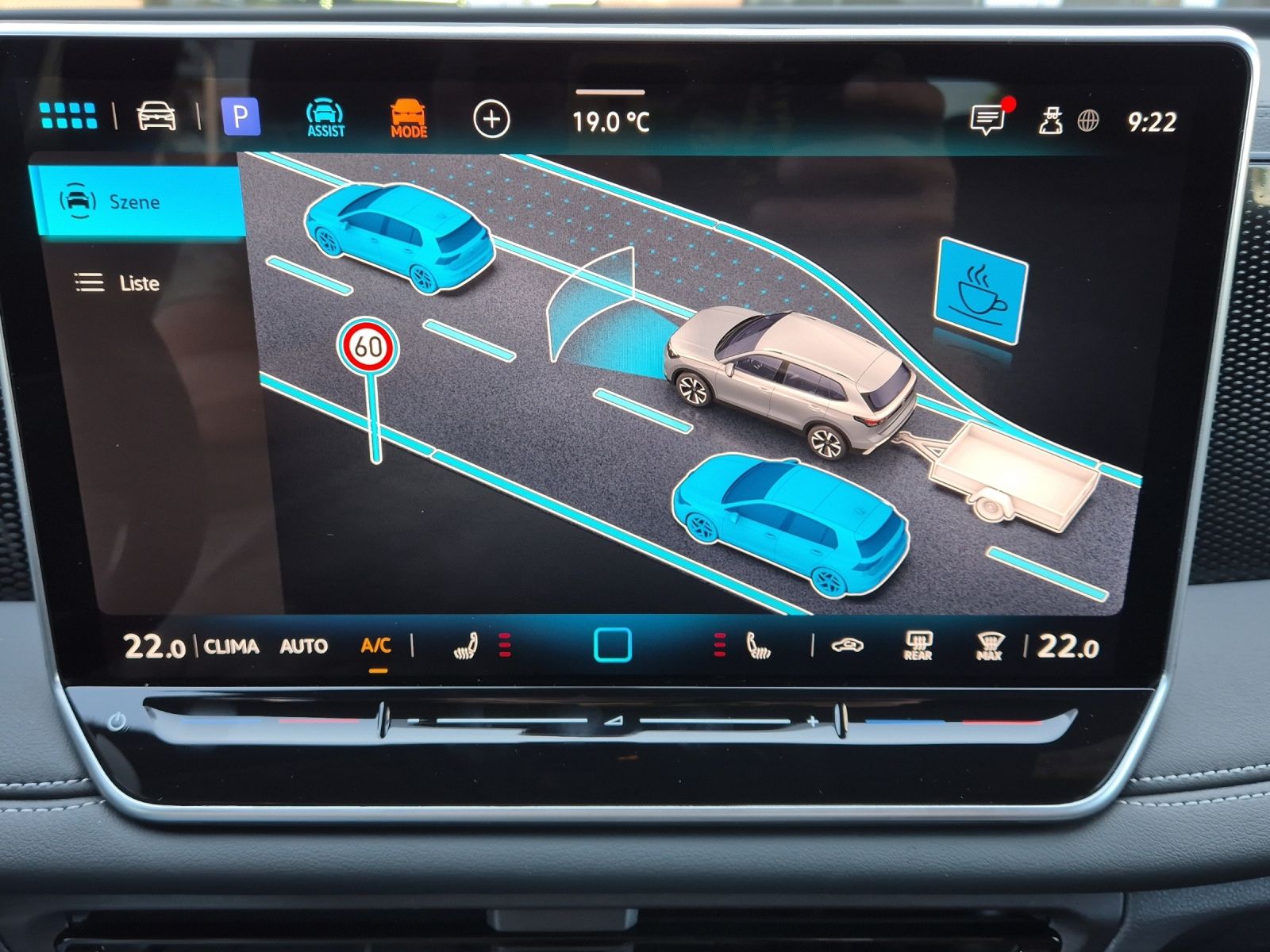 Fahrzeugabbildung Volkswagen Tiguan eTSI Life DSG LED AHK Navi AID ACC RFK SH