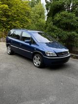 Opel Zafria 1,8 Benzin 97.000KM - gebrauchte Opel Zafira aus dem Jahr 2003