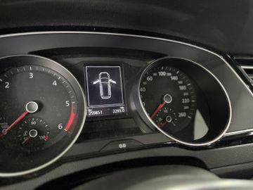 Volkswagen Passat Variant - 12