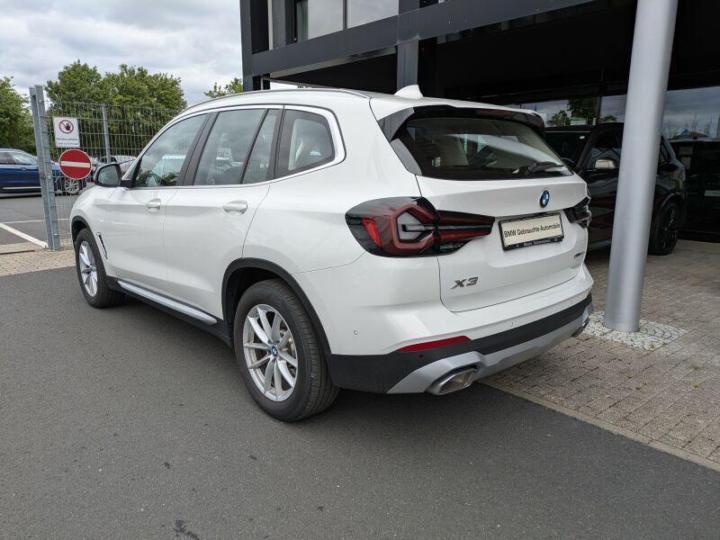 BMW X3 xDrive20d LED. Navi. SH. 18 Zoll. Park.Ass. foto 4