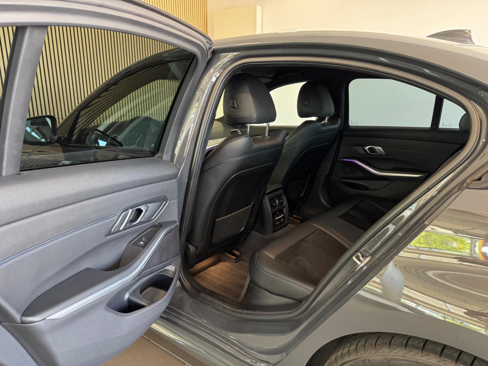 BMW M340i *LED/KAMERA/ACC/DRV-ASSIST/KEYLESS/DEUTSCH