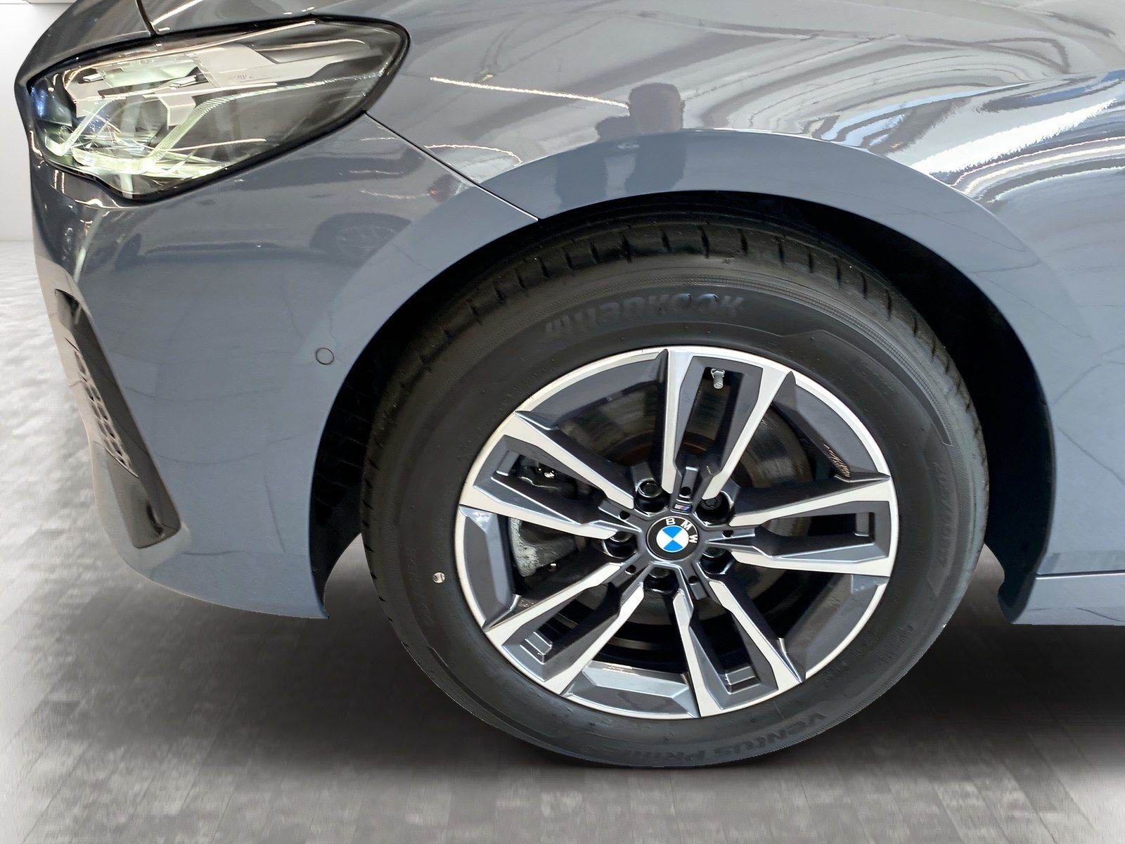 BMW 223 Active Tourer - Bild 9
