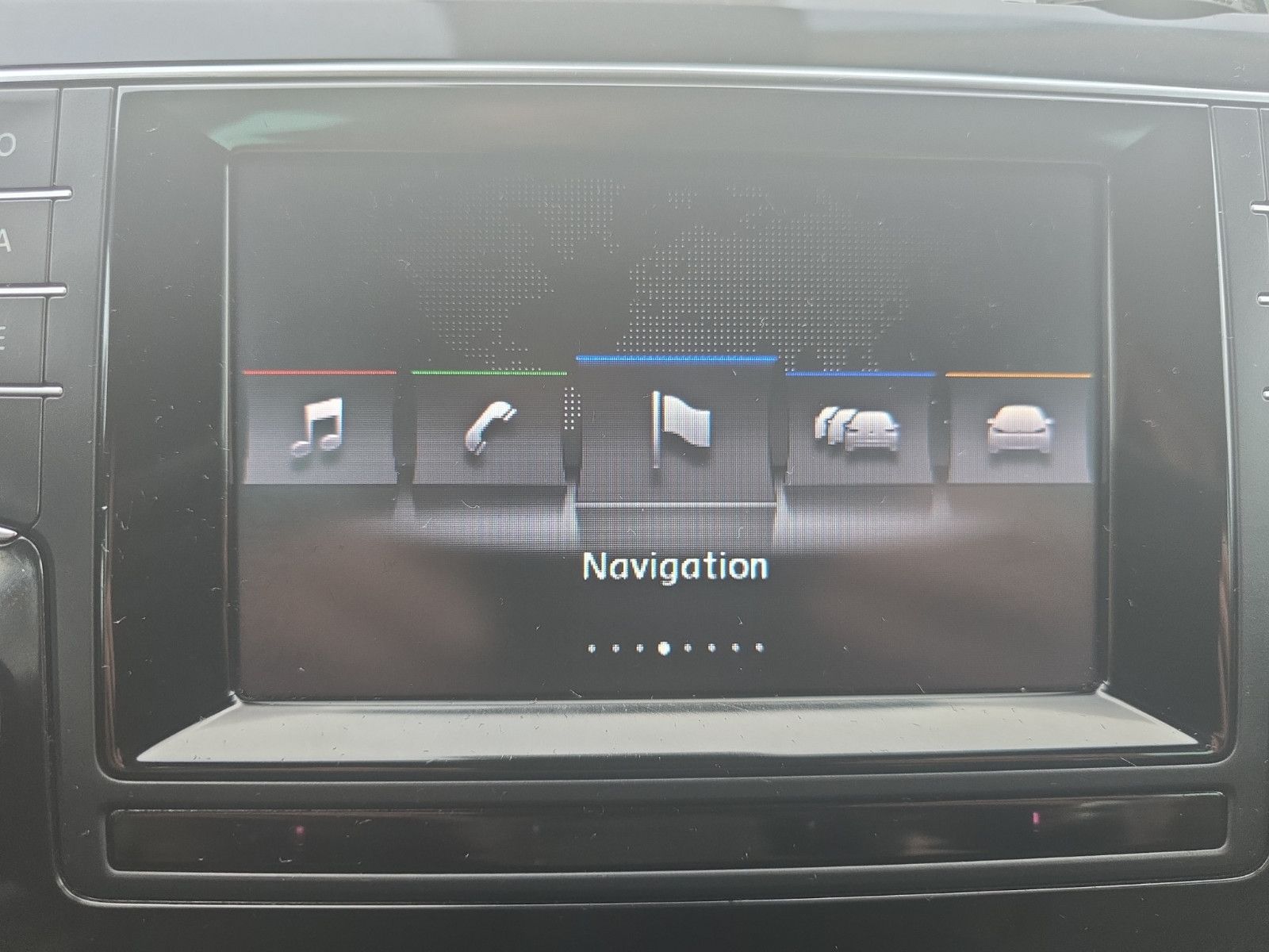 Fahrzeugabbildung Volkswagen Golf VII  Highline BMT/NAVi/PDC/XENON
