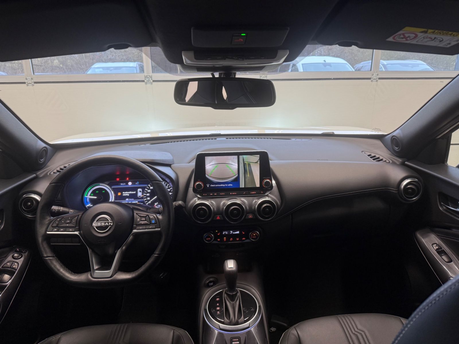 Fahrzeugabbildung Nissan Juke Hybrid Tekna; Leder, 19Zoll, 360°