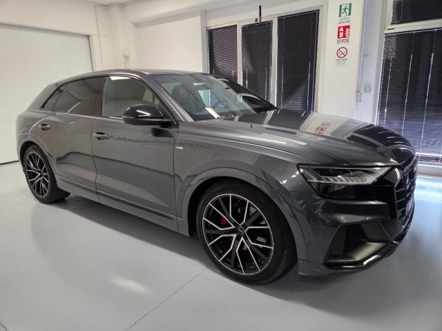 Audi AUDI Q8 55 TFSI quattro Sline IVA ESPOSTA imagem 3