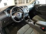 Volkswagen Tiguan 2.0 TDI SCR DSG 4MOTION Highline AHK  - VW Tiguan Gebrauchtwagen in Osnabrück
