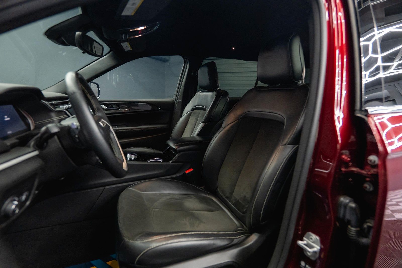 Fahrzeugabbildung Jeep Grand Cherokee 3.6 4x4 Altitude L ACC Kamera 19%