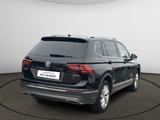 Volkswagen Tiguan Allspace Highline 4Motion,7-Sitze,AHK,1Hd - Volkswagen Tiguan Allspace mit Benzin-Antrieb: Automatik
