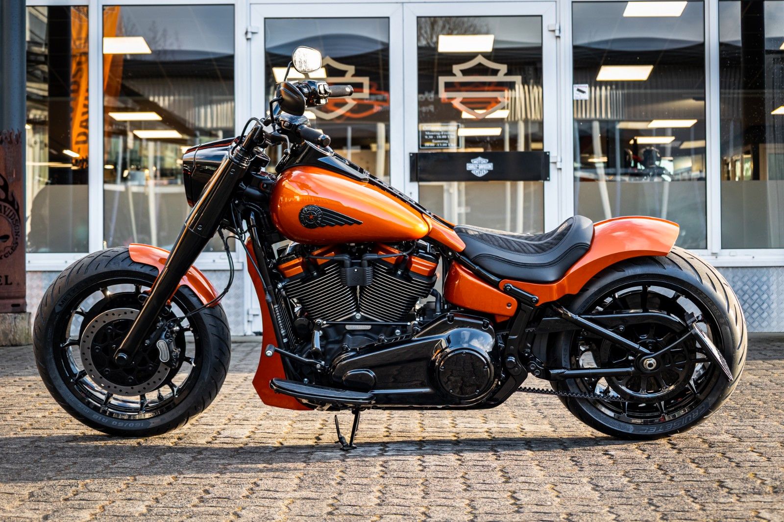 Fahrzeugabbildung Harley-Davidson DARK BOY FLFBS BLACK 117 MY25-H-D Kiel Custom