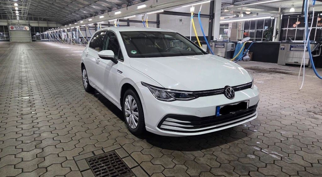 Image of Volkswagen Golf