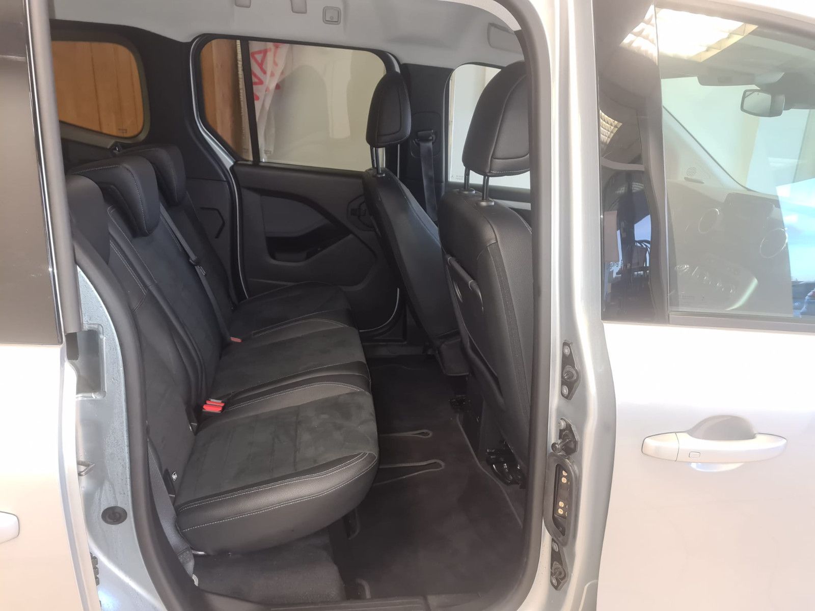 Fahrzeugabbildung Mercedes-Benz T180d / KLIMA / KAMERA