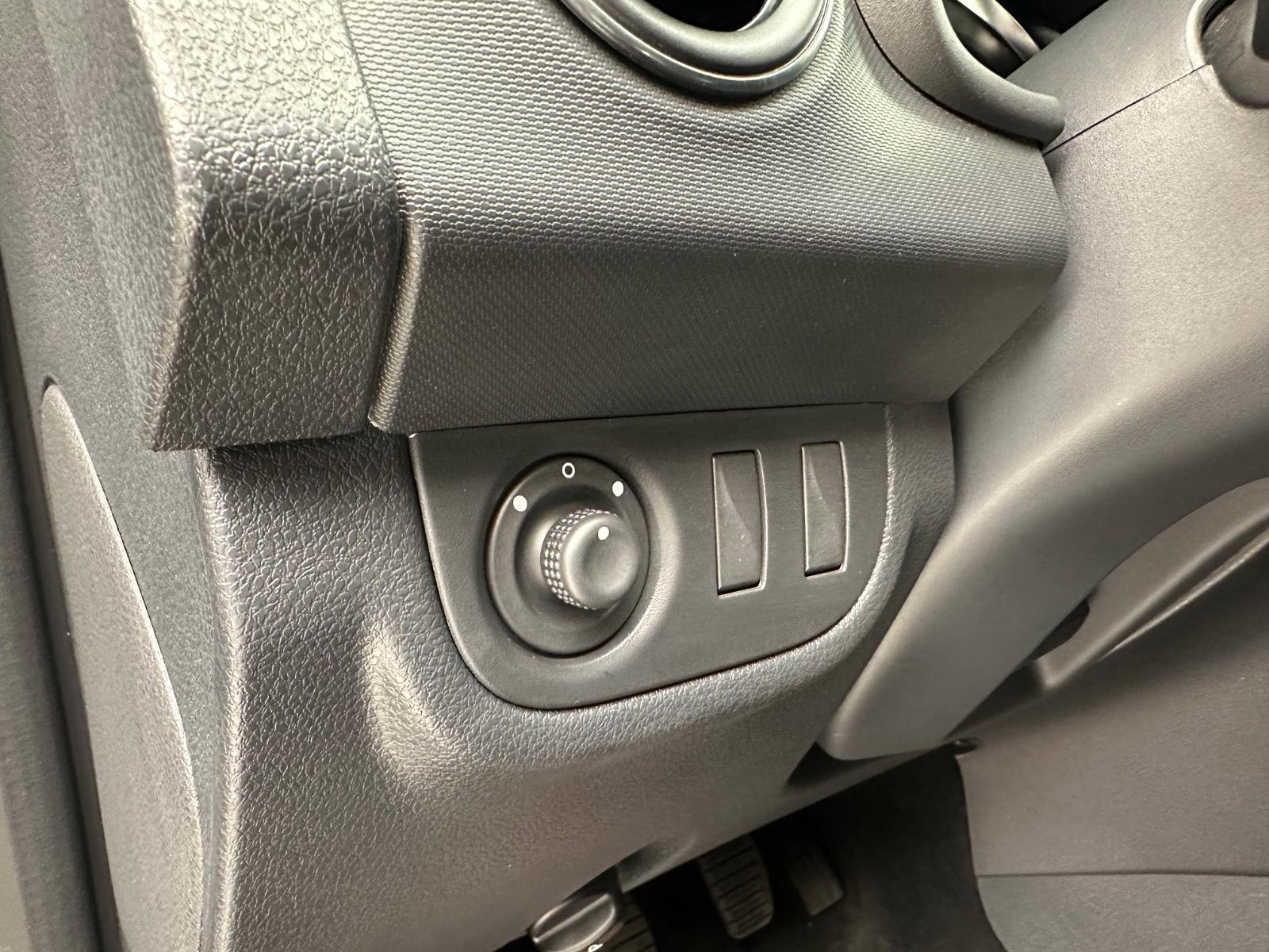 Dacia Sandero IIComfort Klima/AHK/TEMPOMAT/BLEUTOOTH