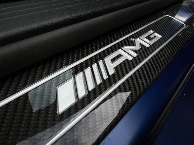 Mercedes-Benz AMG GT R Coupe Speedshift DCT 7G Deutsches Model