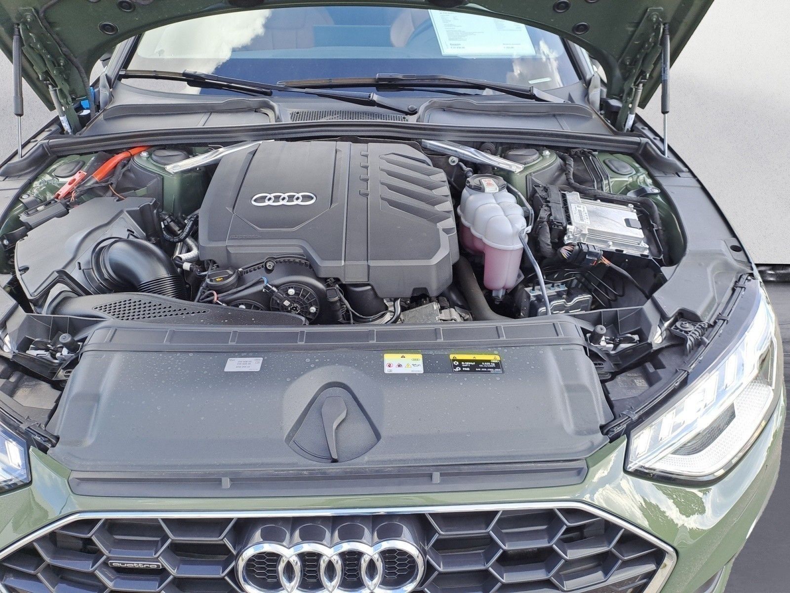Audi A4 Avant 40 TFSI quattro S-tronic S-Line foto 16
