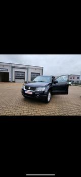 Suzuki Grand Vitara 2.0i Automatik - Suzuki Grand Vitara: Auto