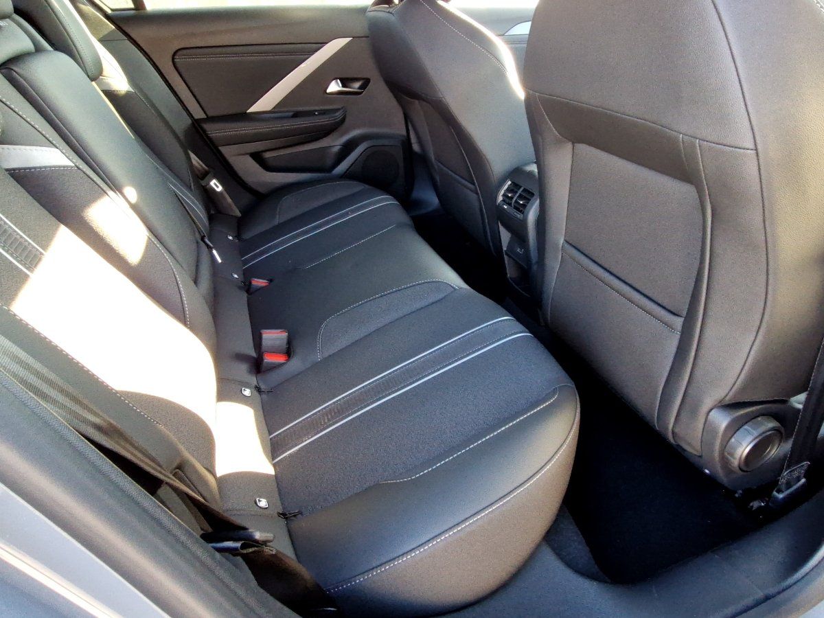 Opel Astra - Bild 13