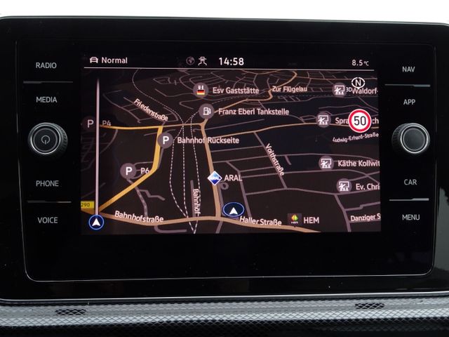 T-Cross 1.0 TSI DSG Style Navi/Kamera/LED/AHK