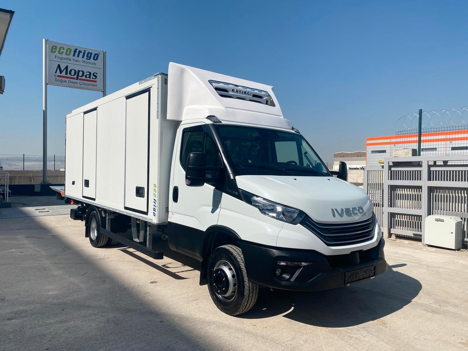 Iveco 70C16  Kühlkoffer 2 Kammer  -18 hinten 0