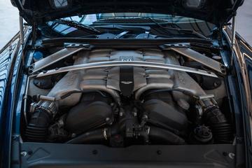 2004 Aston Martin DB9 缩略图 45