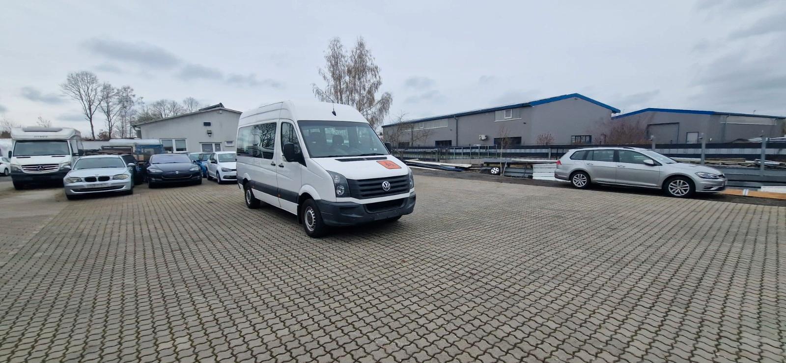 Volkswagen Crafter 35 Hochdach*9Sitze*Rollstuhlgerecht