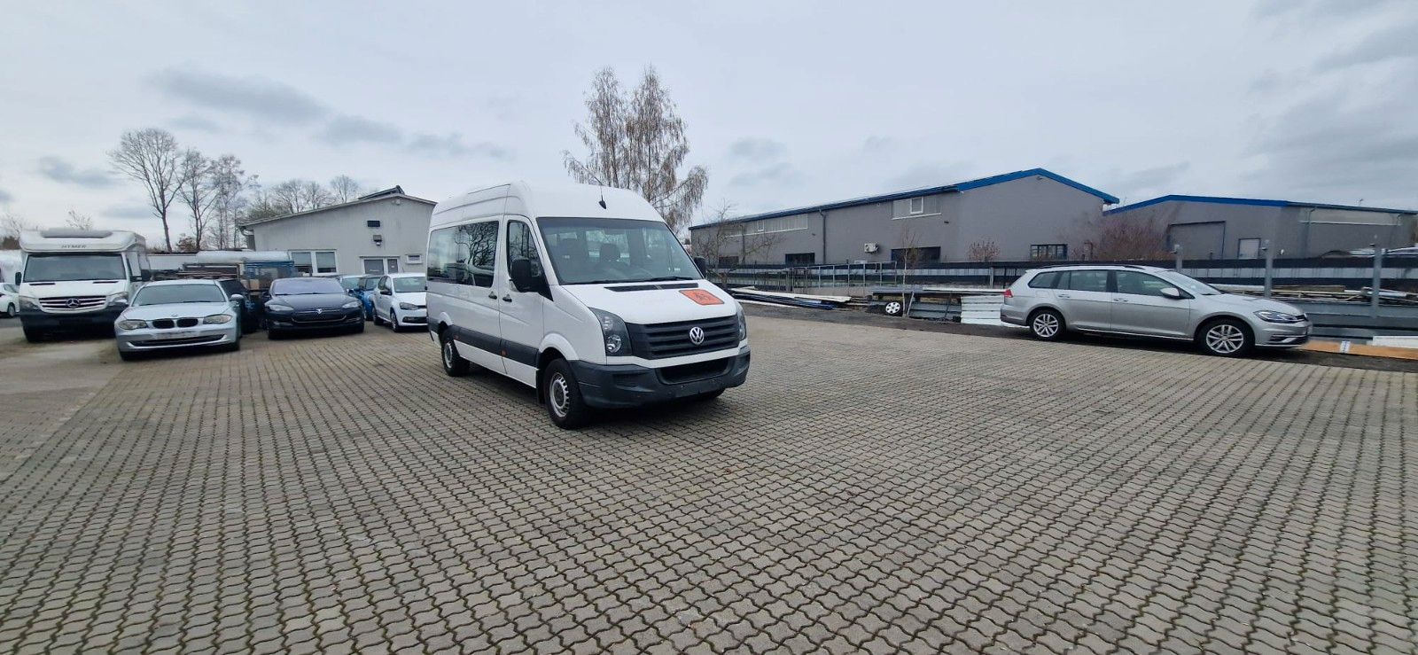 VW Crafter 35 Hochdach*9Sitze*Rollstuhlger.*TÜV neu