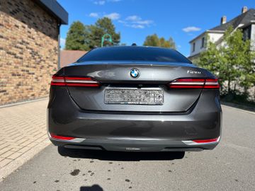 BMW 520 - 5