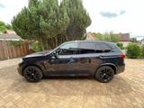 BMW X5 xDrive40d -M-Sportpaket - BMW X5: 4.4