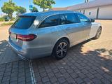 Mercedes-Benz E 220 d 4MATIC T All-Terrain Autom. All-Terrain - Mercedes-Benz E 220 Gebrauchtwagen in Stuttgart