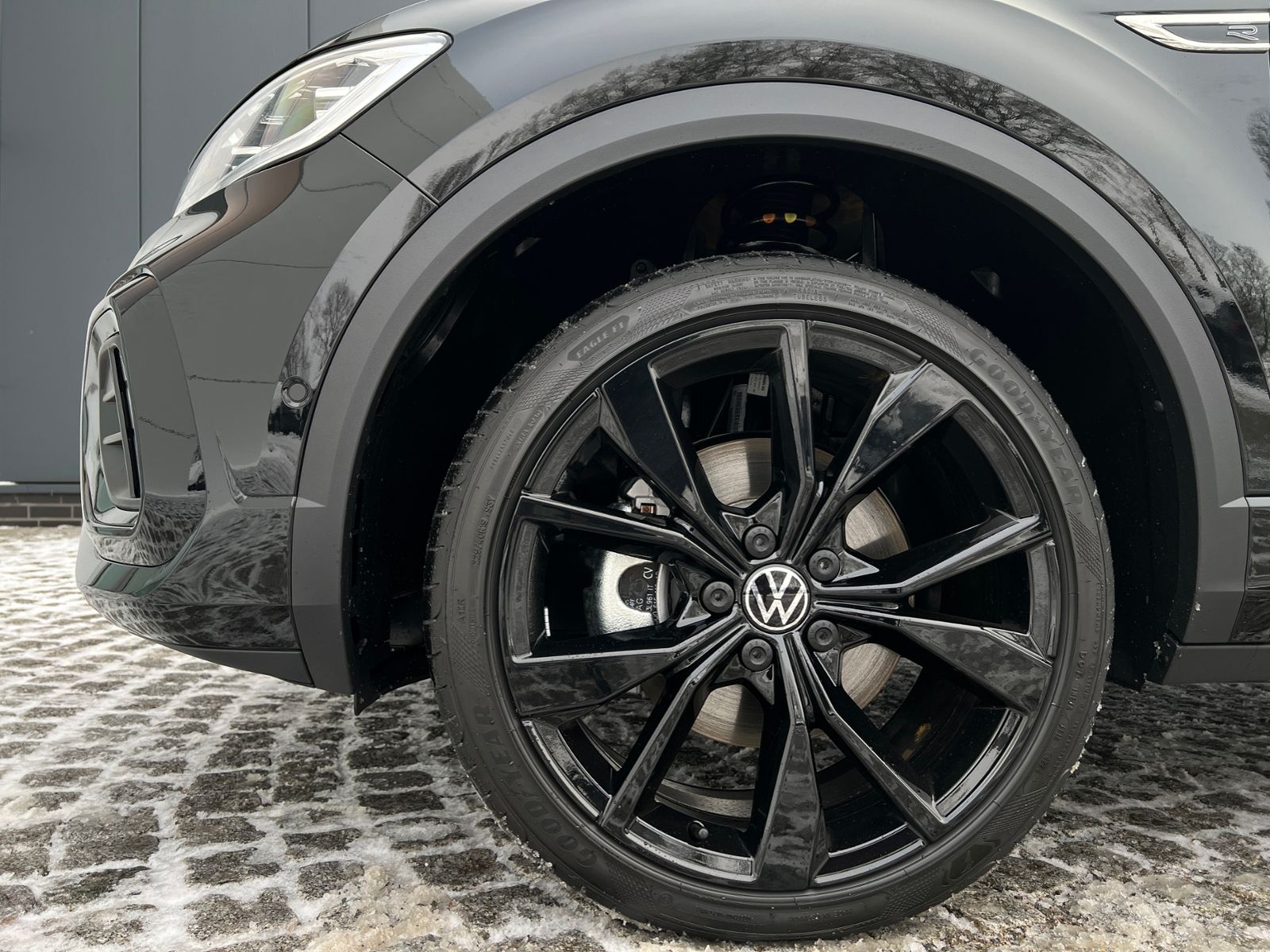 Fahrzeugabbildung Volkswagen T-Roc R-Line 1.5 TSI DSG *Black Style, AHK, Pano