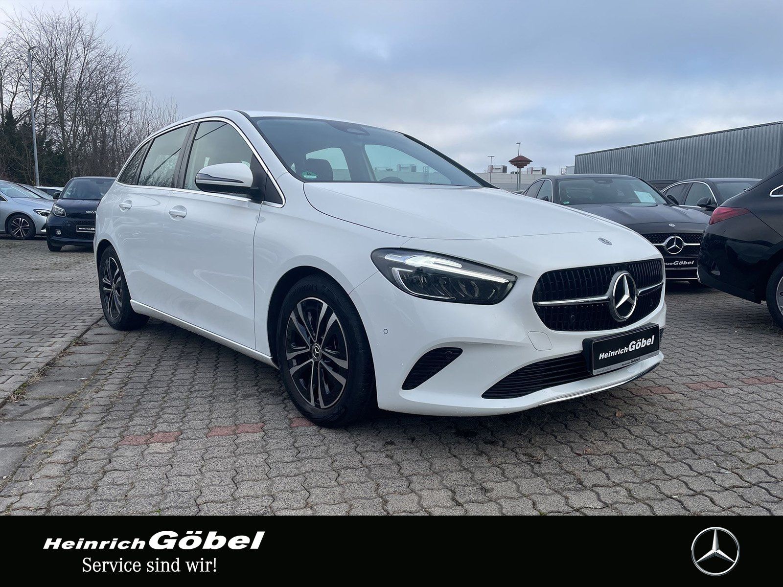 Fahrzeugabbildung Mercedes-Benz B 200 PROGRESSIVE*DISTRONIC*EASY-PACK*TOTWINKEL