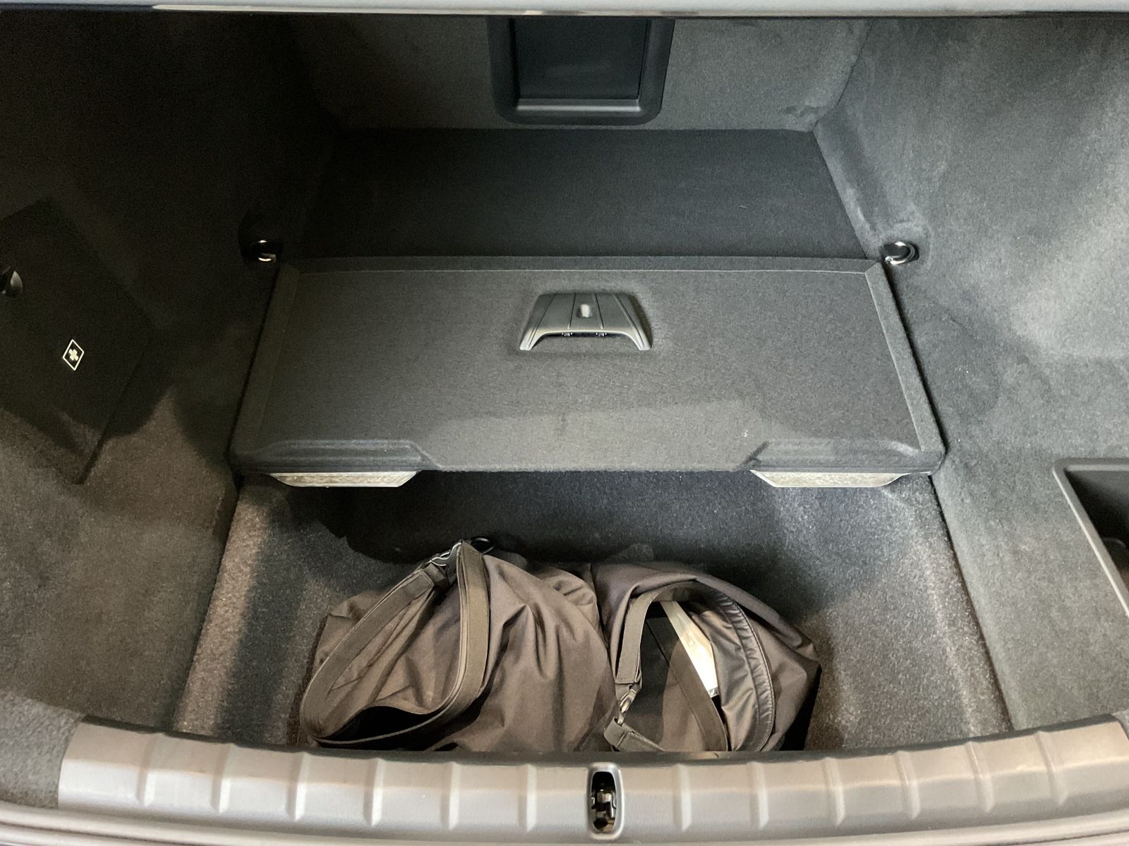 Fahrzeugabbildung BMW i7 xDrive60 Limousine M Sportpaket B&W Surround