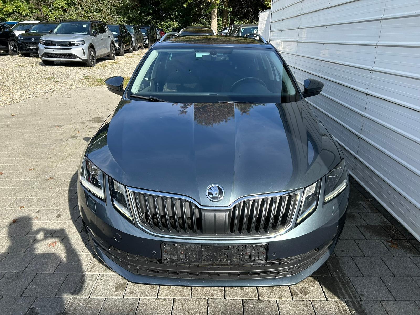 Skoda Octavia Kombi Drive 1,8 TSI DSG Android Auto*Nav