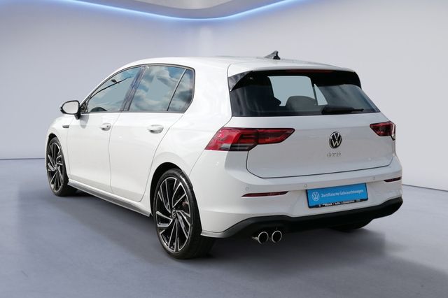 Golf VIII GTD DSG KAMERA+PANO+STHZ