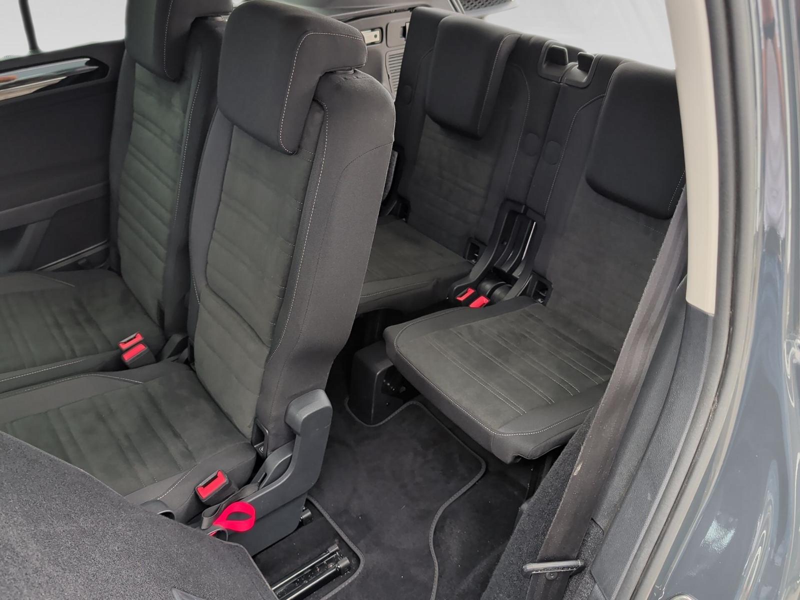 Volkswagen Touran 1.5 TSI High DSG 7Sitze+Standhzg+ACC+Kame, миниатюра 28