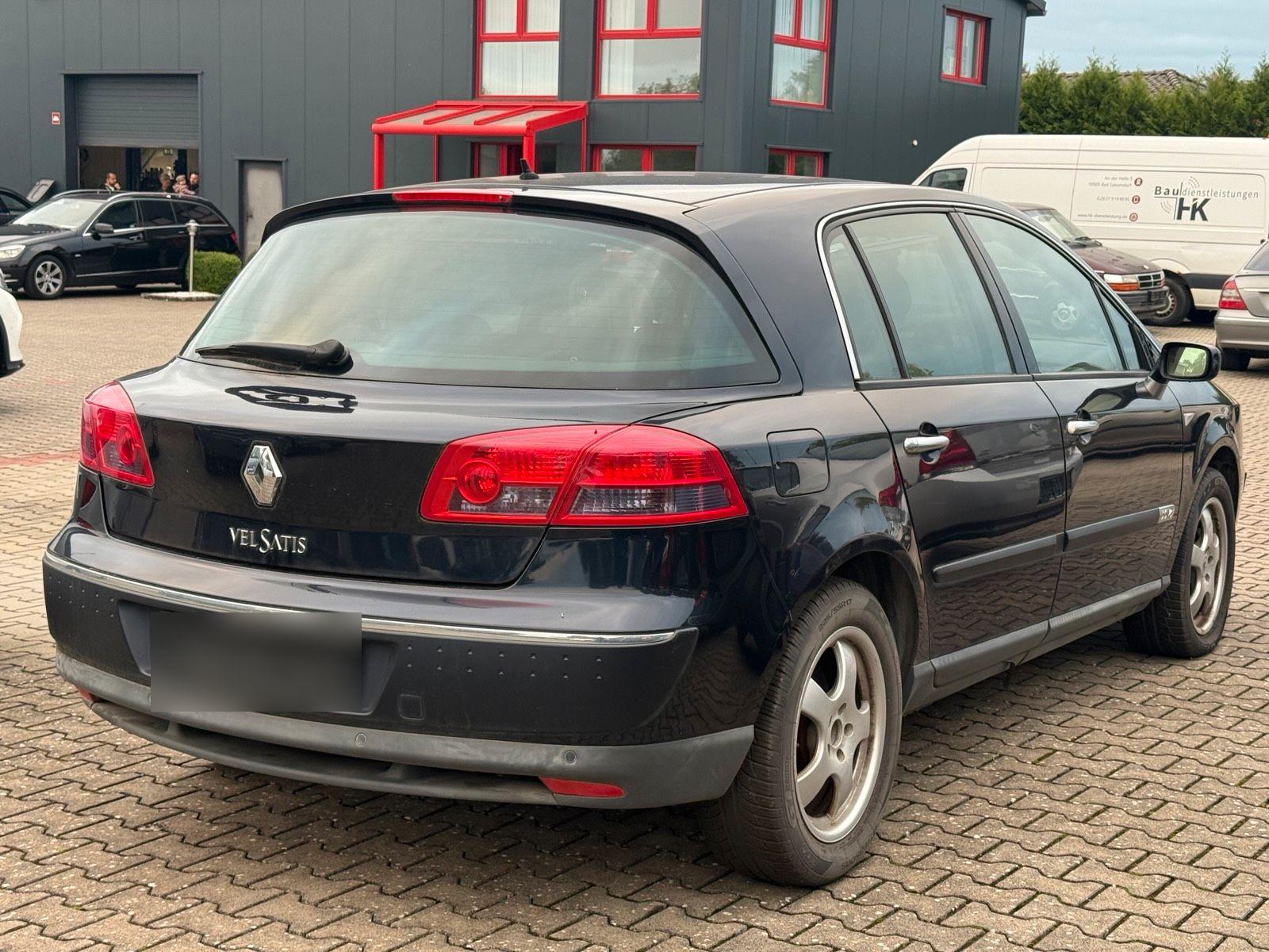 Renault Vel Satis 2005 — rear view