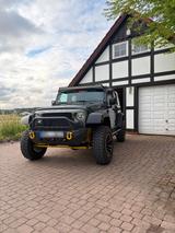 Jeep Wrangler Unlimited 3.8 V6 Sport / HU ... - Jeep Wrangler mit Benzin-Antrieb: Geländewagen, 3.8