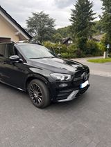 Mercedes-Benz GLE 400 d 4MATIC - - Mercedes-Benz GLE 400 aus 2021