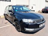 Skoda Rapid Spaceback Ambition*PDC*Automatik* - Skoda Rapid mit Diesel-Antrieb