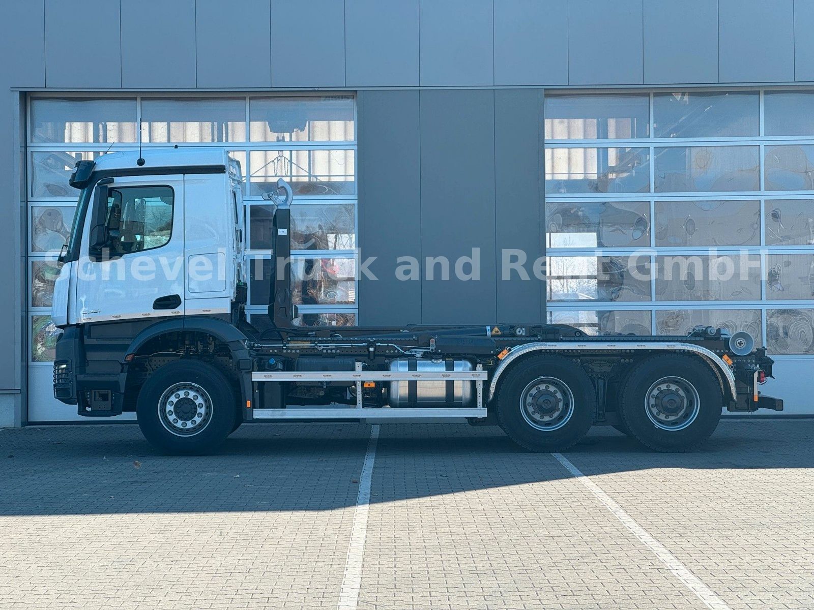 Fahrzeugabbildung Mercedes-Benz Arocs 3351 MEILLER RS 21.60 / Winterdienst 9t.VA