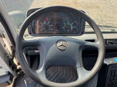 Fahrzeugabbildung Unimog U 300