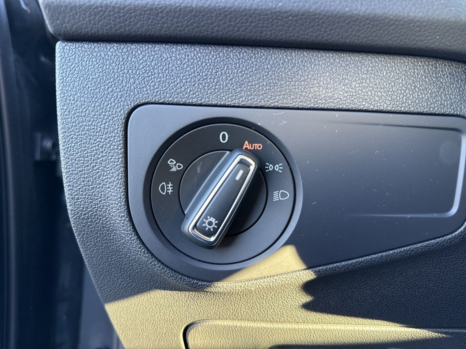 Tiguan Elegance 1,4 l eHybrid, Pano, Easy open&c